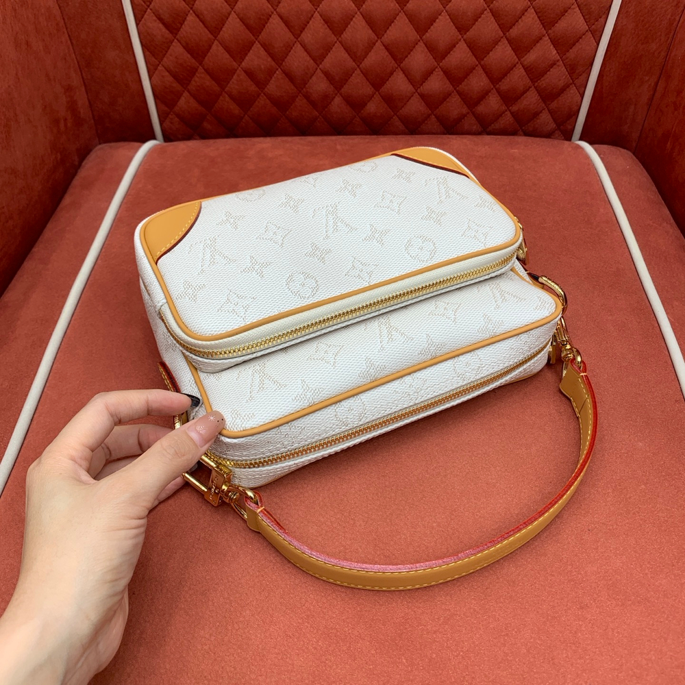 Louis Vuitton Nil
