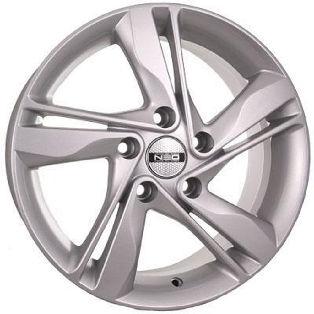 Tech Line 650 6.5x16 5x114.3 ET 50 Dia 66.1 (silver)