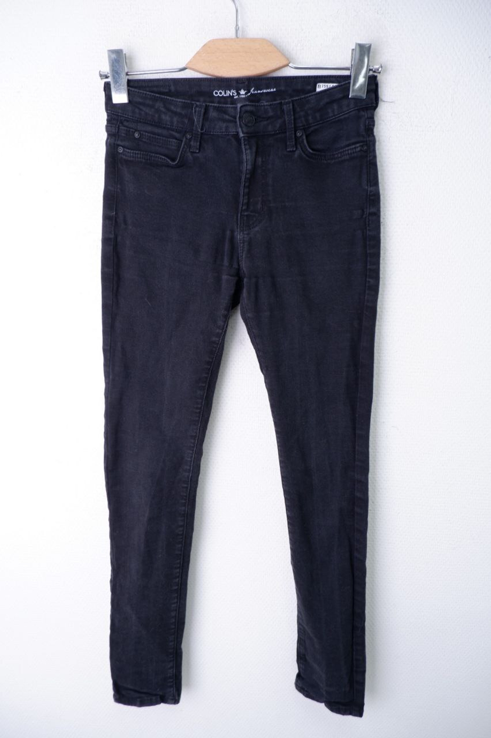 Джинсы Colin's темные 40 размер