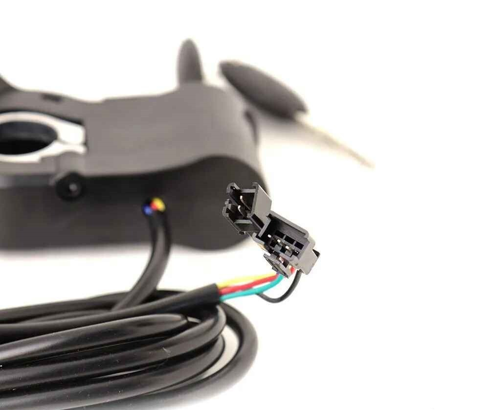 Вольтметр с замком зажигания и кнопкой для электросамокатов (кабель 2 метра)