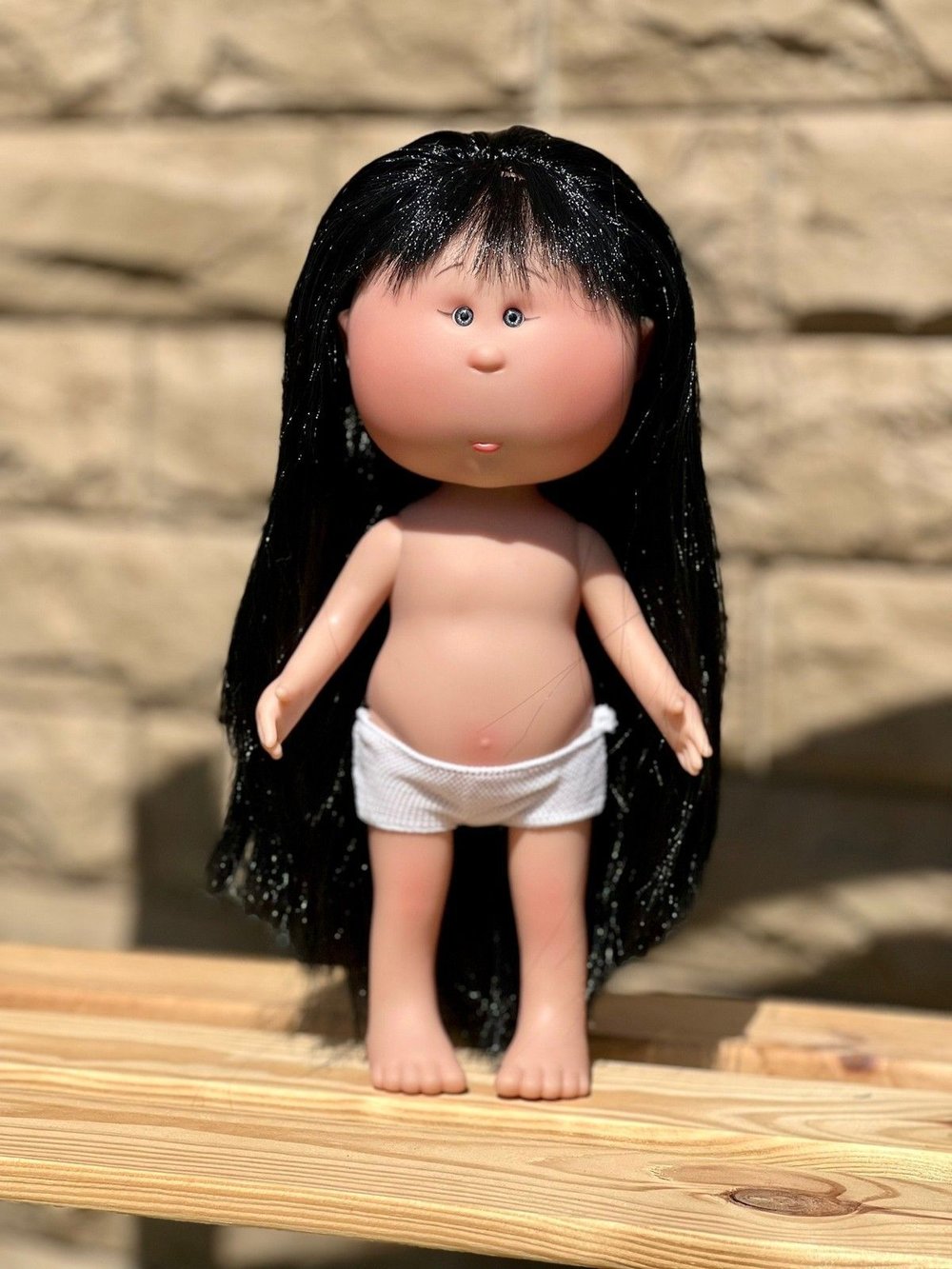 Кукла Nines виниловая 30см MIA в пакете (1106M)