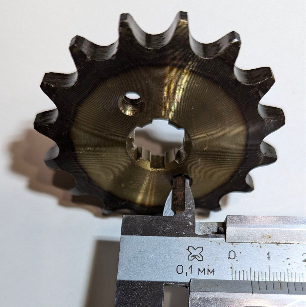 - Звезда ведущая (428-16) закаленные зубья