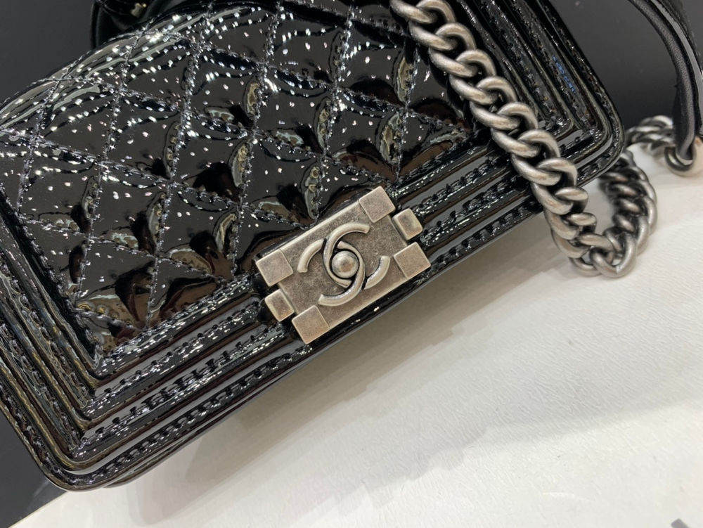 Chanel Boy 12 cm