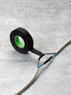 Изолента автомобильная тканевая ХБ для проводов черная, 19мм х 25м, набор 3 шт