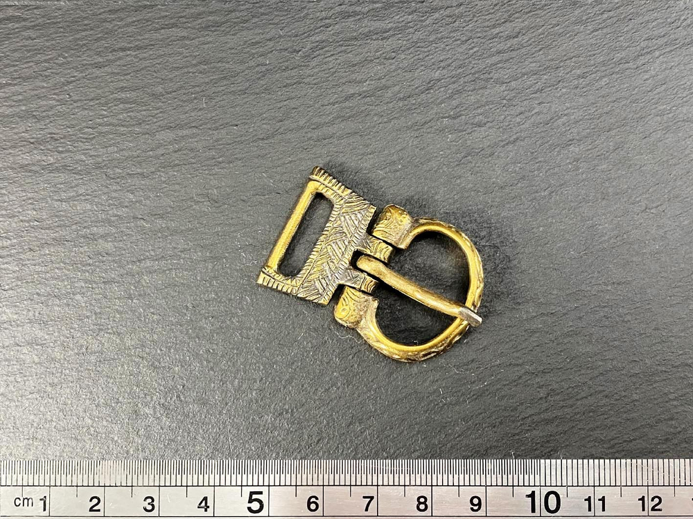 Пряжка. Монголы, 13-14 век.