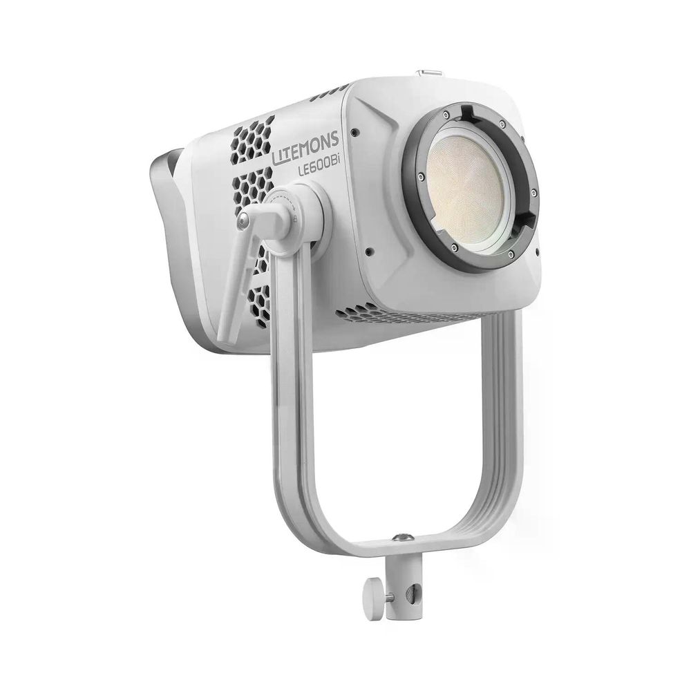 Осветитель светодиодный Godox LITEMONS LE600Bi