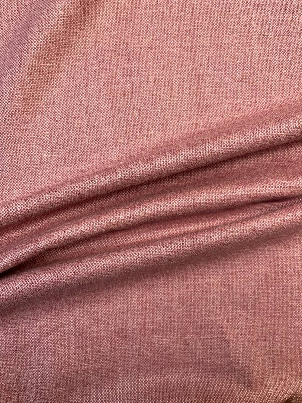 Шерсть мериноса с шелком и льном костюмно-плательная Holland & Sherry Saville Row London розовая