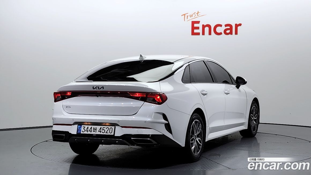 Kia K5 (Optima) 3 Generation 2.0 (08.2022)