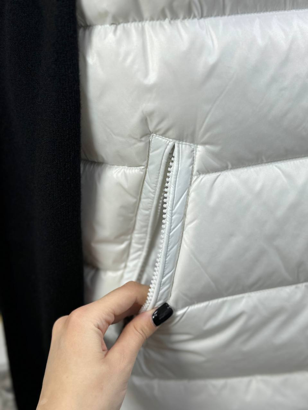 Безрукавка Moncler