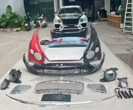 Комплект переделки в стиле V8 для Bentley Bentayga PL71 2015-2020 в PL71 Рестайлинг 2021+ Бентли Бентайга