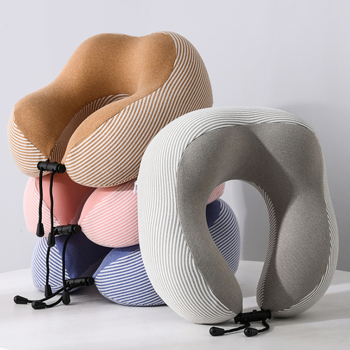 Дорожная подушка «Полоски»