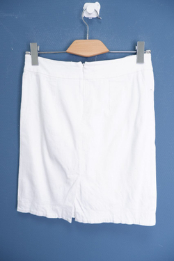 Юбка белая с бантом 42 размер