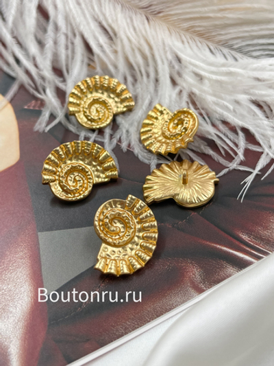 Пуговицы Скиапар. в форме ракушки матовое золото