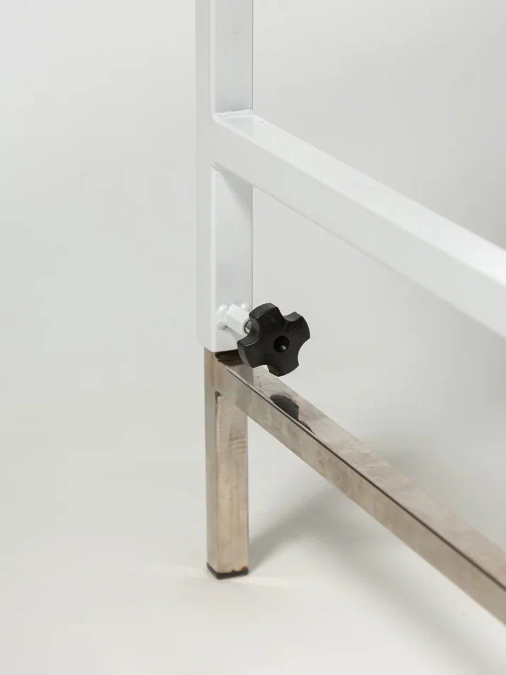 Стол для груминга 900*600