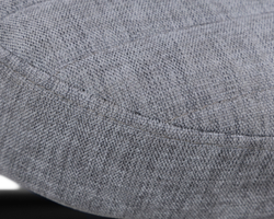 Офисное кресло для руководителей DOBRIN LOKI (серый (VRH230-03))