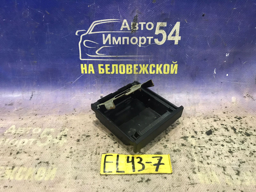 Пепельница TOYOTA TERCEL 1994