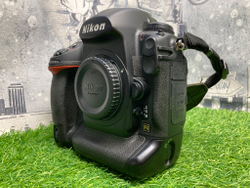 Nikon D3 (33.600 кадров)