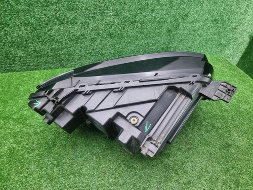 Фара левая Geely Tugella (2019-2024) LED