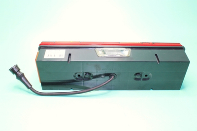 Фонарь задний КамАЗ,МАЗ б/л, разъём СЦАЗ с проводом, левый /561.3776/