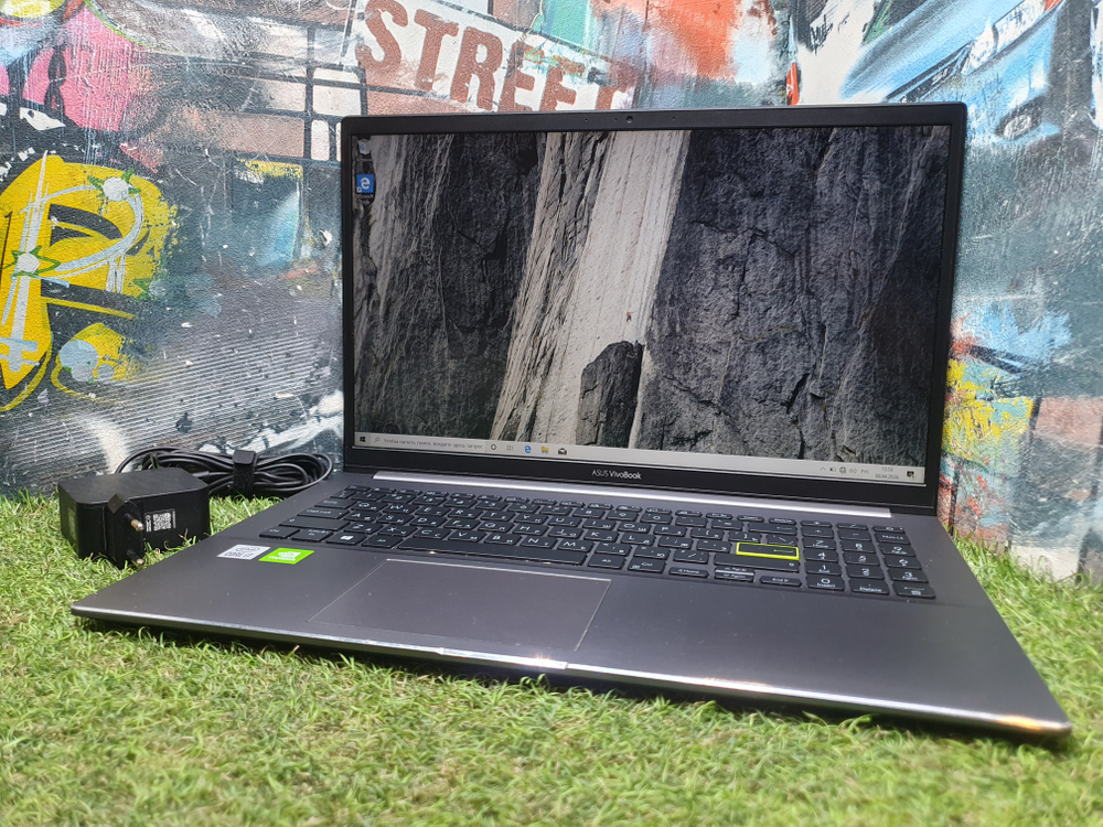 Ноутбук ASUS i7-10/16Gb/MX350 2Gb/FHD/VivoBook S533J S533JQ-BQ099/Windows 10