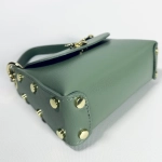 Женская сумочка с застежкой-пчелкой из натуральной кожи мятного цвета