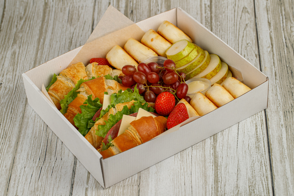 Бранч Бокс с круассанами 1160 гр.