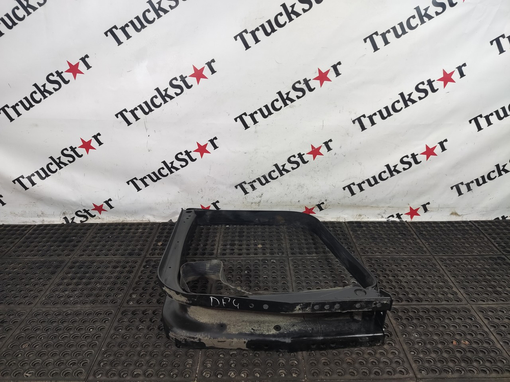 Кронштейн топливного бака 2023г