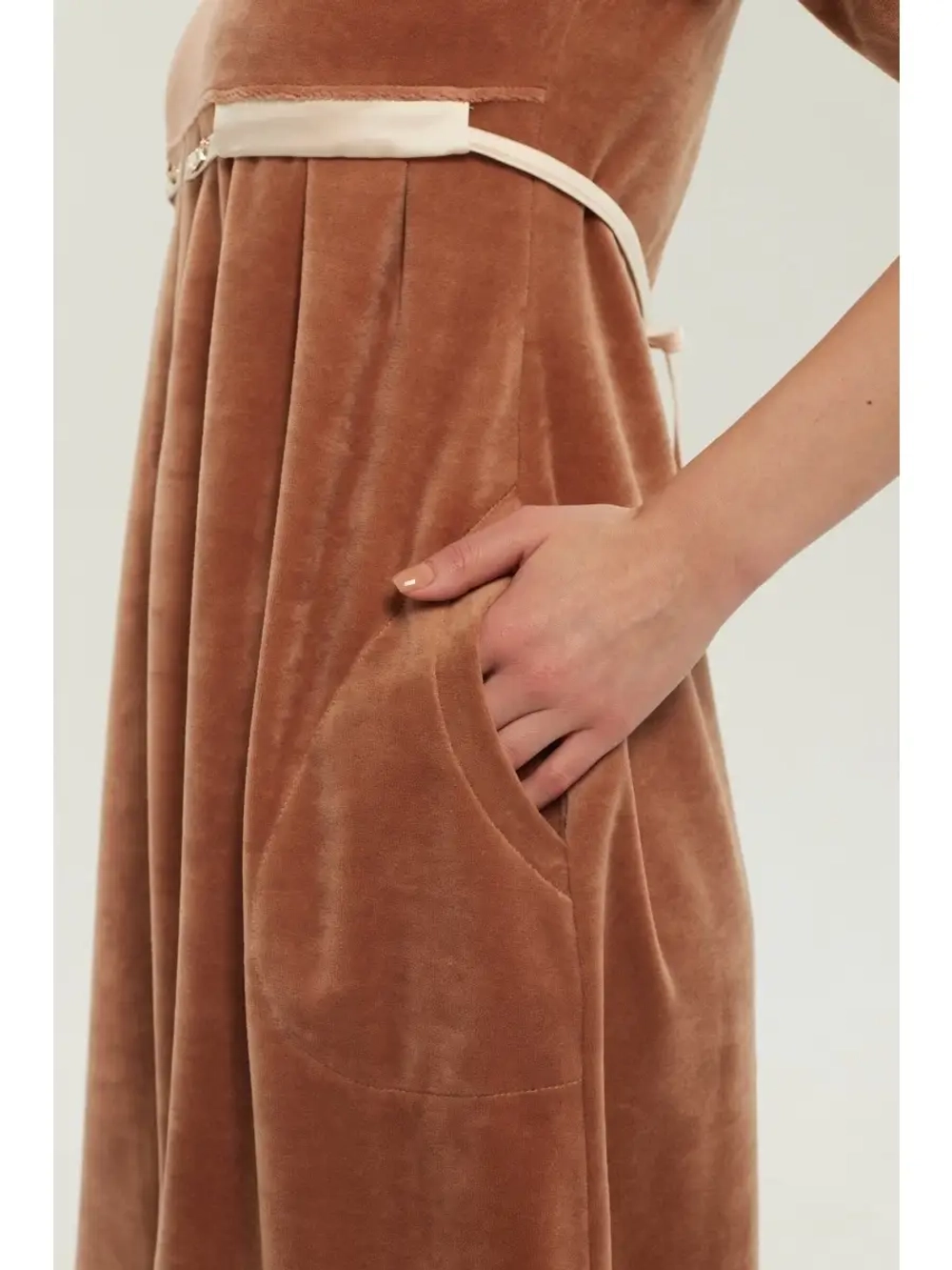 Халат велюровый для беременных в роддом