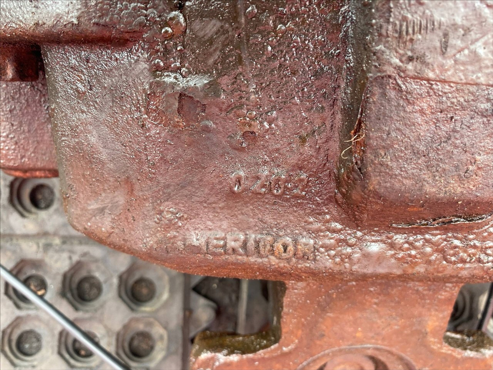 Суппорт передний правый