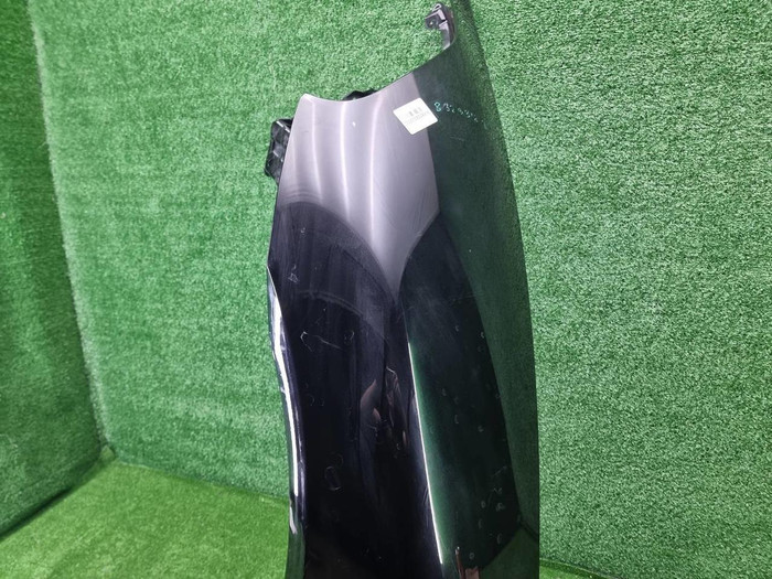 Крыло переднее левое Porsche Taycan (2019-н.в.)