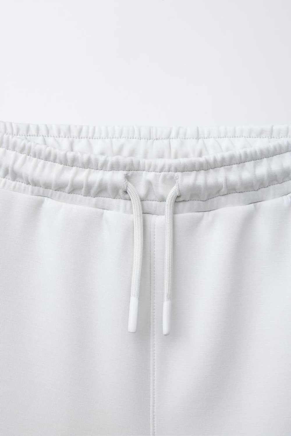 ZARA ШОРТЫ В СПОРТИВНОМ СТИЛЕ, ЭКРЮ