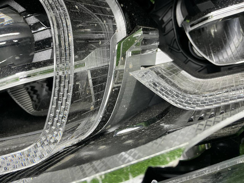 Битая Фара левая BMW 5er G30 (17-20) Adaptive LED