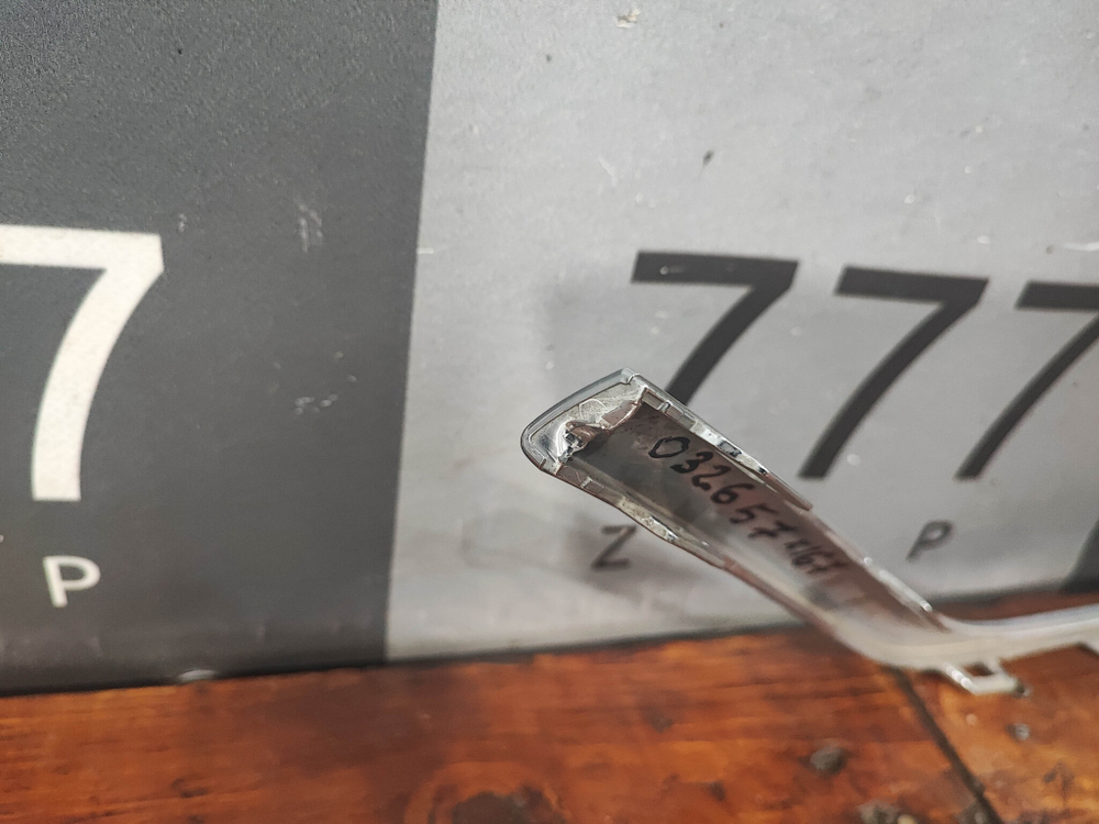 Молдинг переднего бампера Mercedes GLS (X167) 19-нв Б/У Оригинал A1678850606