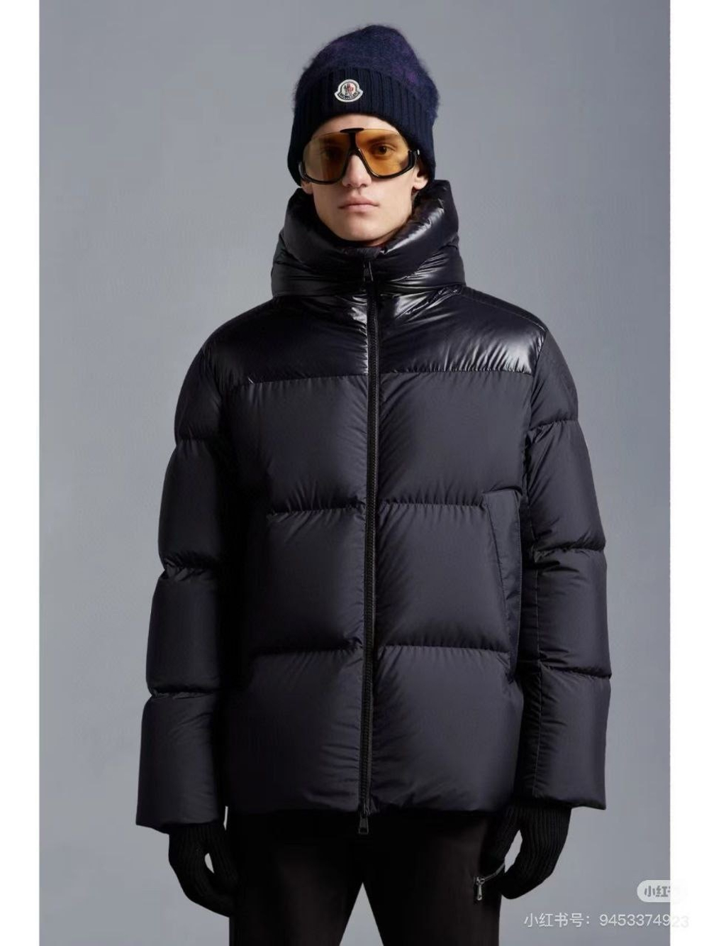 Пуховик Moncler