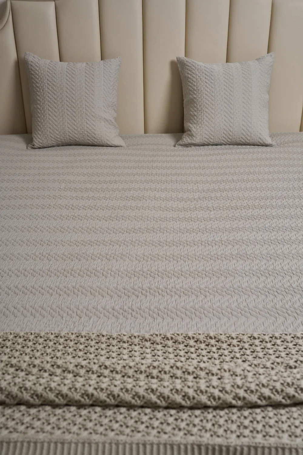 Покрывало Luxberry Зигги Серо-фисташковый