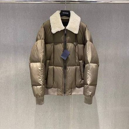 Пуховик Prada