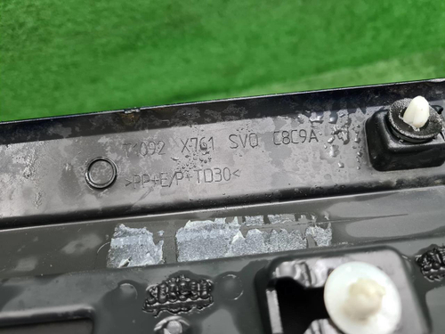 Накладка двери передняя правая Jaguar F-PACE 16-нв