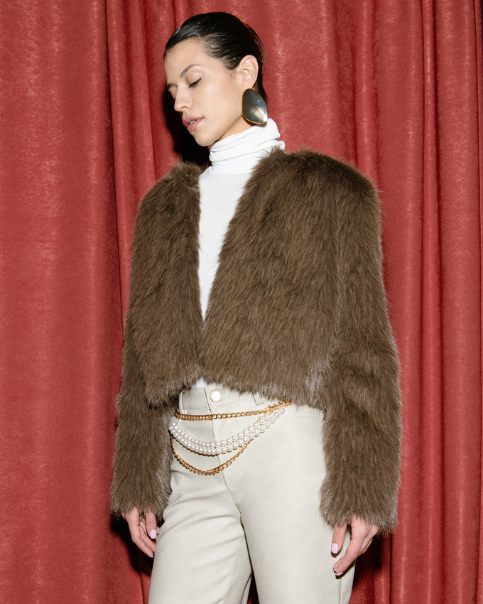 Шуба шоколадная GRACE