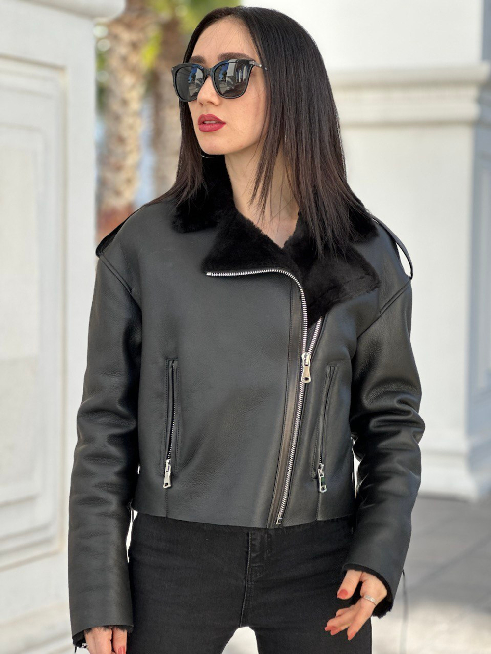 Короткая дубленка