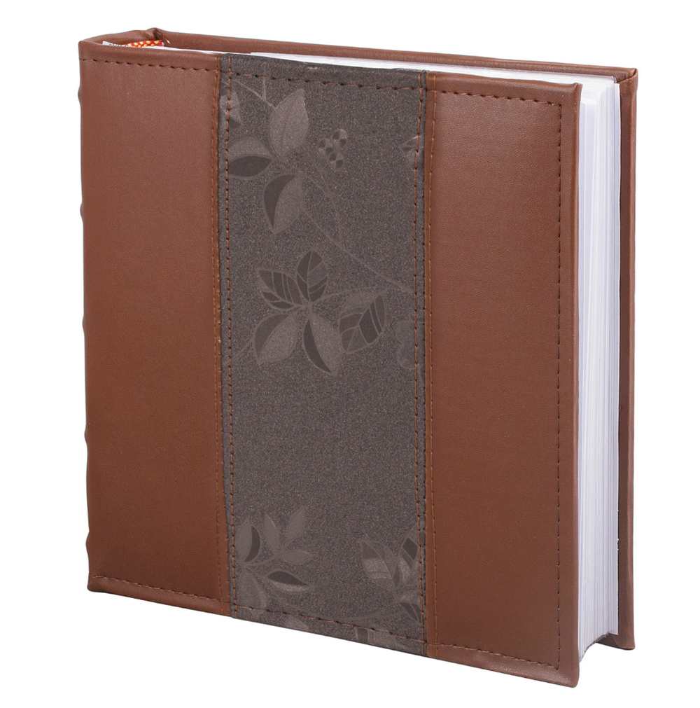 Фотоальбом BRAUBERG на 200 фото 10х15 см, под кожу (комбинированную), бумажные страницы, бокс, коричневый, 390483-RM