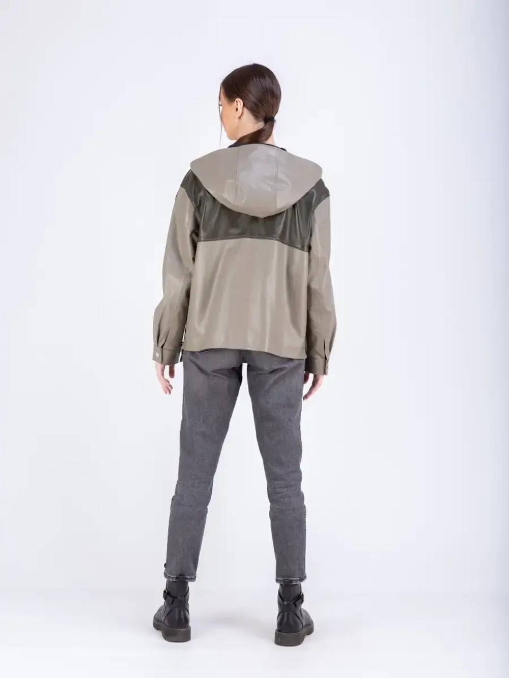 Куртка женская из натуральной кожи