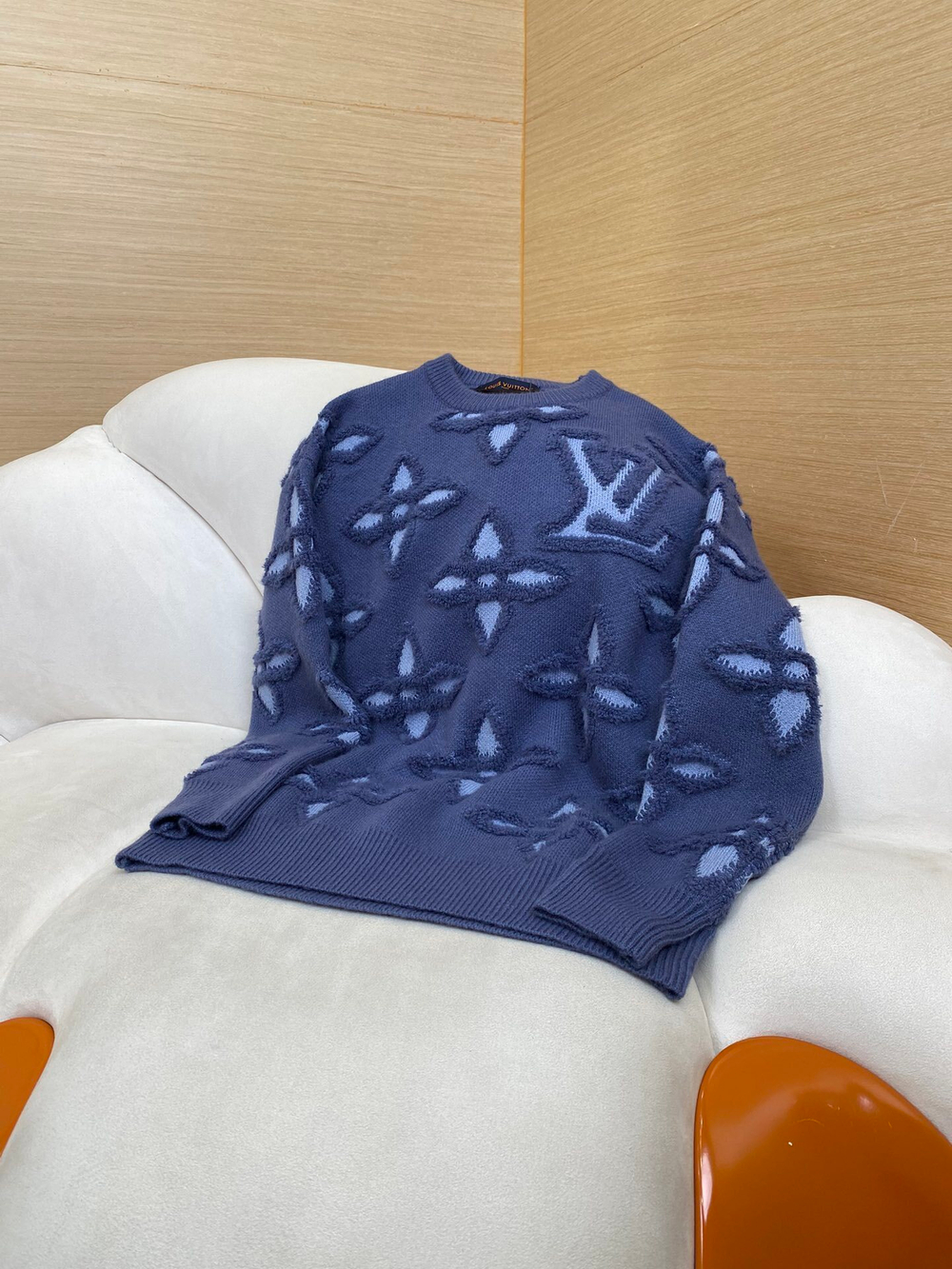 Louis Vuitton Sweatshirt