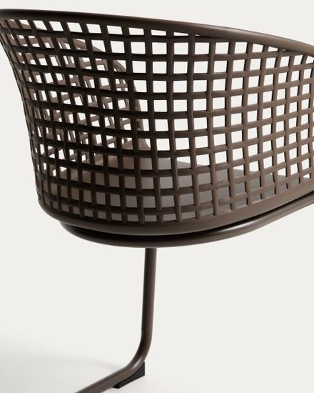 Уличный стул Tenaro из коричневого пластика и стали