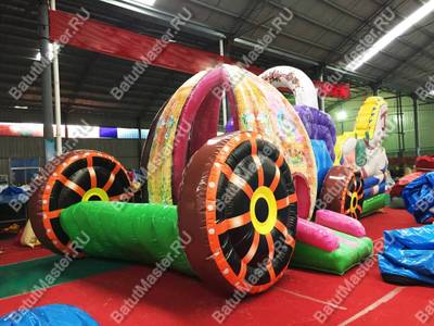 Надувной батут "Сказочная карета" 6*2,5*4 м