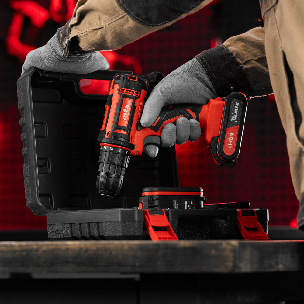 Дрель-шуруповерт аккумуляторная CDS-20, Li-Ion, 20 В// MTX