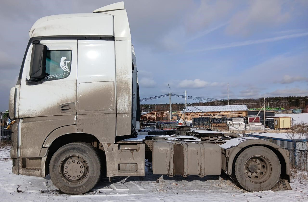 КамАЗ 54901 4x2 Седельный тягач 54901-94 (Дизельный, 11,9 л, 450 л.с., АТ)