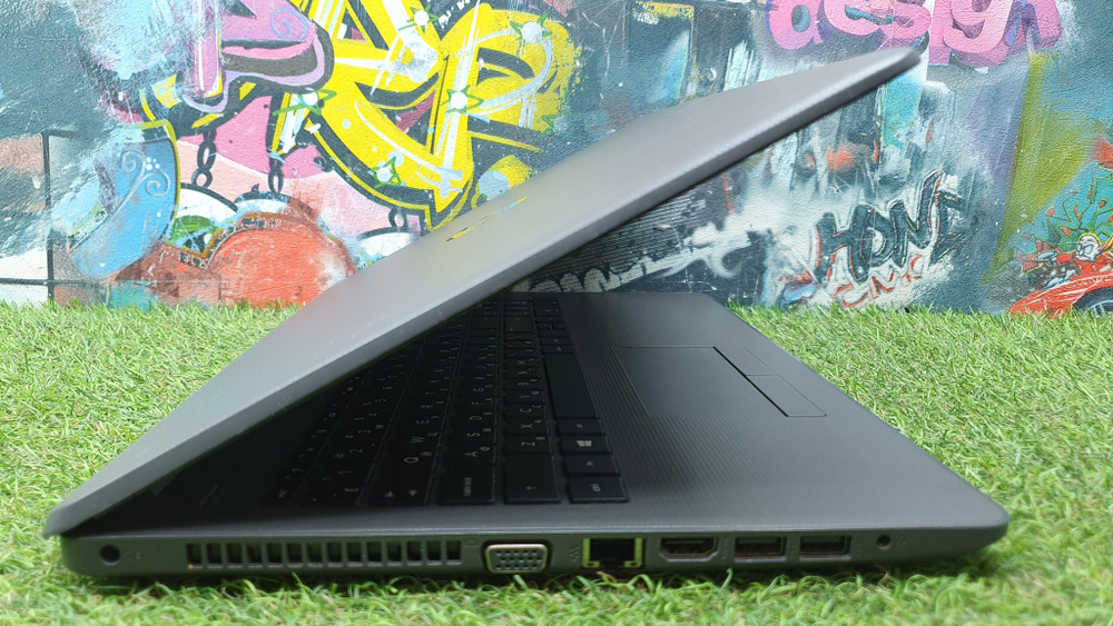 Ноутбук HP 250 G6, 15.6", Intel Celeron N3060 1.6ГГц, 4ГБ, 128ГБ SSD