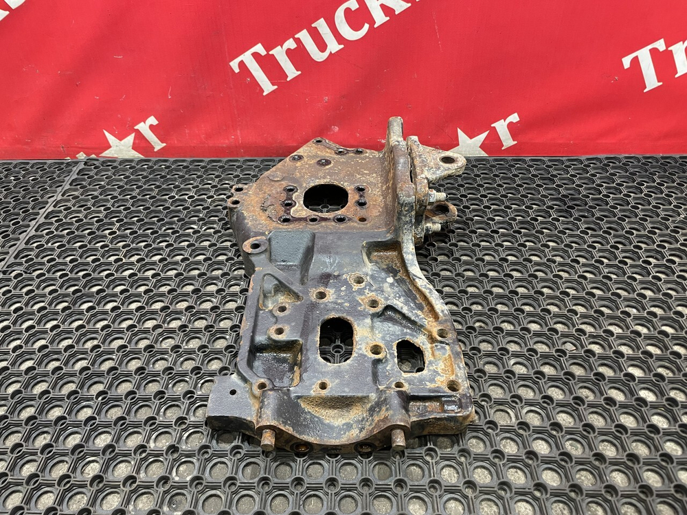 Кронштейн рессоры передней правый