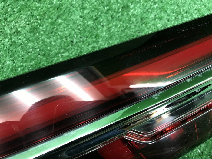 Фонарь крышки багажника Geely Monjaro (2021-н.в.)