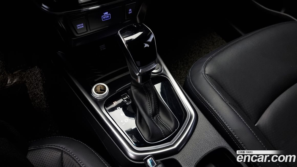 KG Mobility (Ssangyong) Very New Tivoli Бензин 1.5 2WD (06.2020)